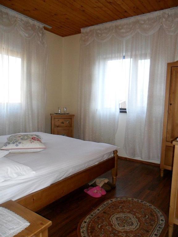 Pensiune Maria Rucăr Exterior foto